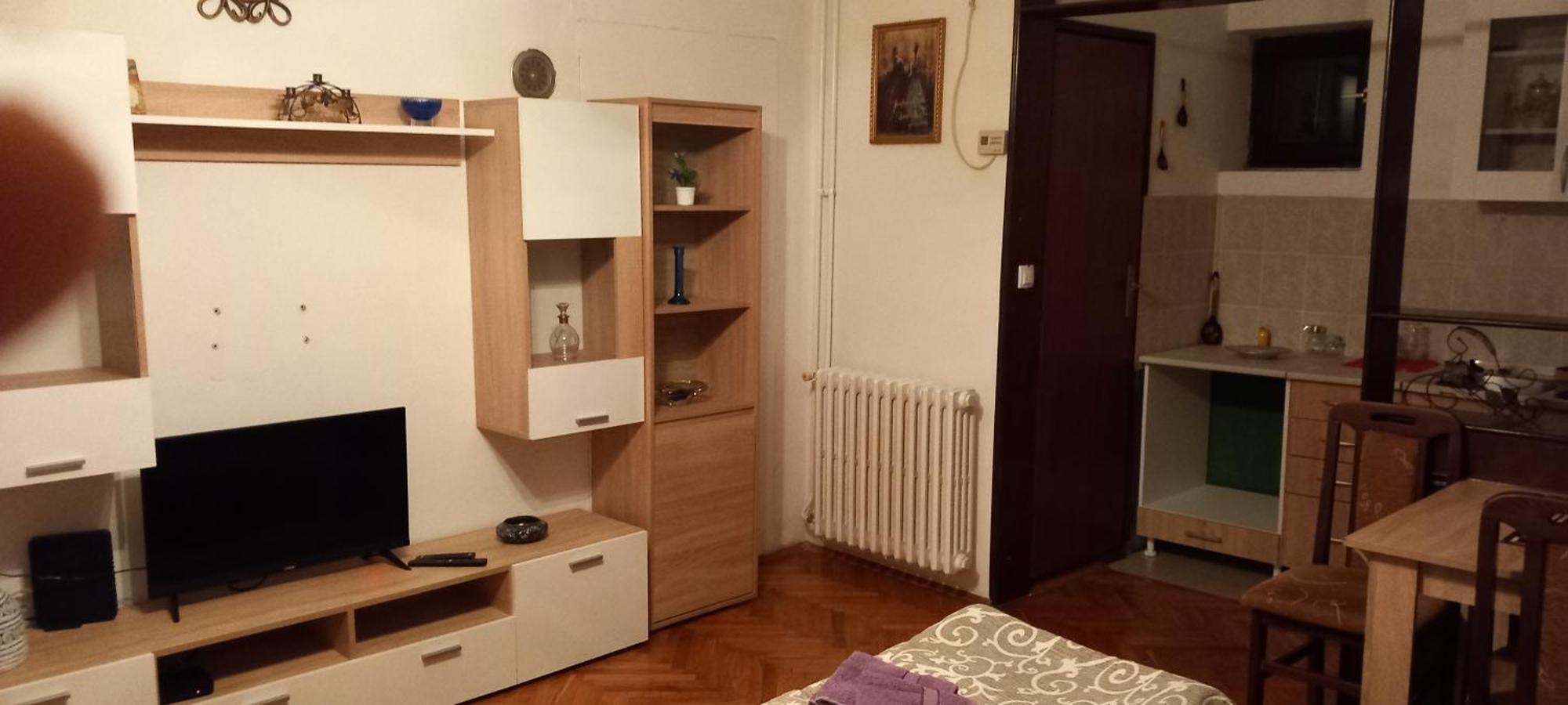 Rm Castell Apartments Нови Сад Екстериор снимка