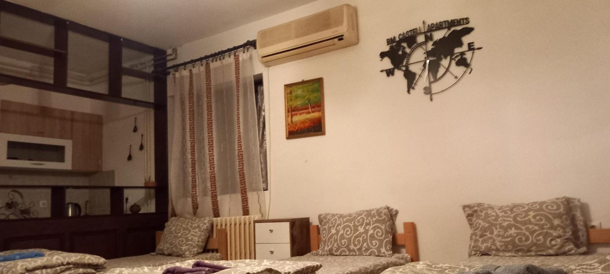 Rm Castell Apartments Нови Сад Екстериор снимка